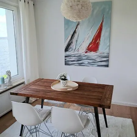 Zvgb - Trenkner Flossis Seaside 公寓 *